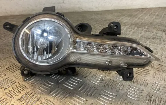 Hyundai i30 Front fog light 92202 92202A6310