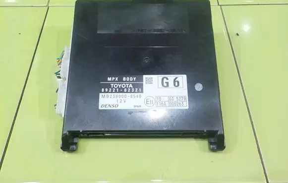 Toyota Auris 150 Central body control module 8922102321