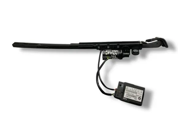 BMW 3 E92 E93 Seat belt adjustment motor 7330779 9273584 1023710
