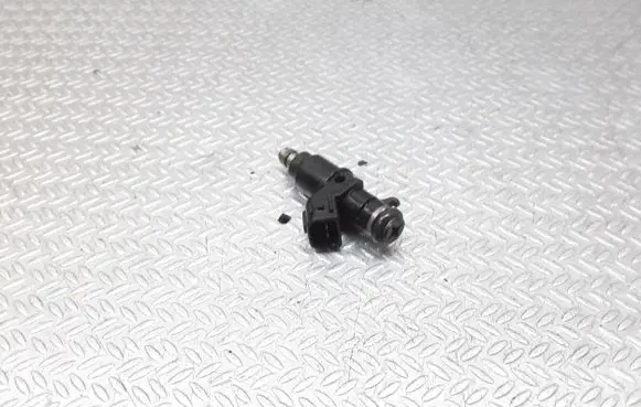 Honda CR-V Fuel injector