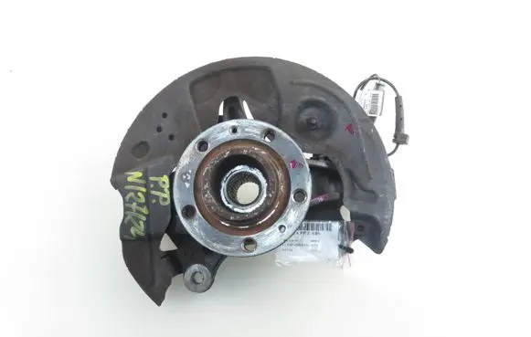 Peugeot 5008 Front wheel hub spindle knuckle 9825606280