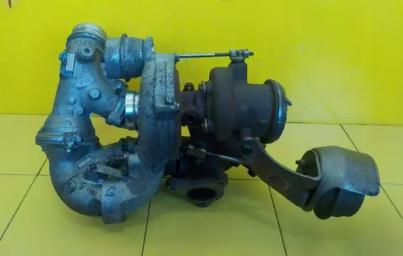 Mercedes-Benz C W204 Turbo A6510902880