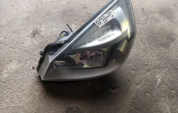 Renault Espace IV Headlight/headlamp