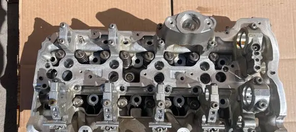 BMW M5 Engine head 2118178 11122118178 1559900