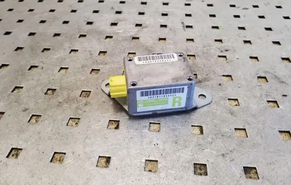 Subaru Forester SG Airbag deployment crash/impact sensor 98235SA000