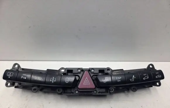 Mercedes-Benz S W220 Hazard light switch A2208218258 2208218258