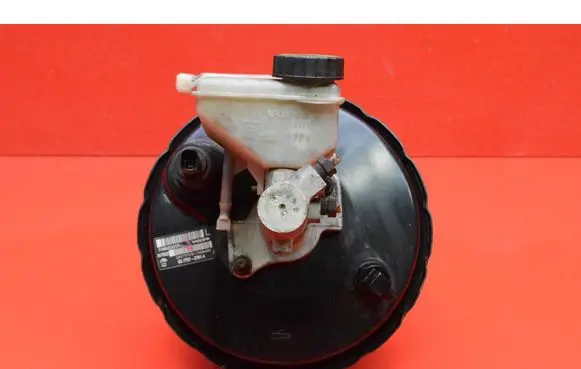 Volvo S60 Brake booster P08683259