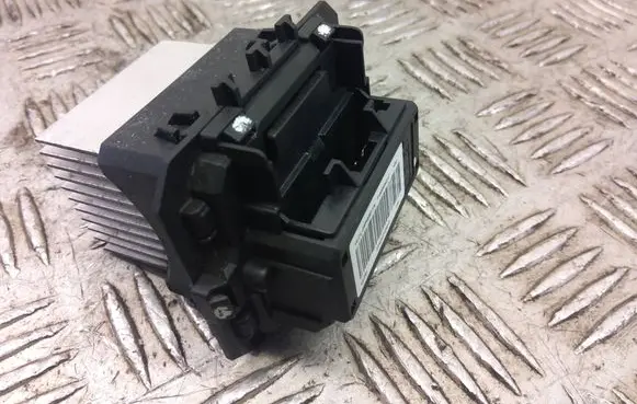 Peugeot RCZ Heater blower motor/fan resistor T1000034ZC 234Z4213MF0