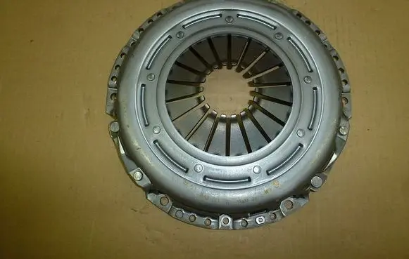 Ford C-MAX II Pressure plate 3082001970