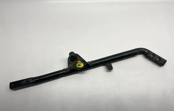 Chrysler Pacifica Radiator support slam panel bracket 68231356AB