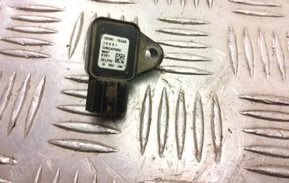 Suzuki SX4 S-Cross Valve vacuum 1859076sa0