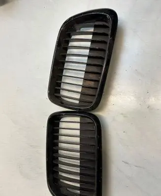 BMW 3 E46 Front grill 51138185802