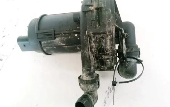 Audi A6 S6 C5 4B Secondary air pump 078906601D 72185112
