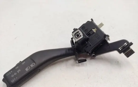 Volkswagen PASSAT B6 Indicator stalk 1K0953513A 01103501 10350142406053