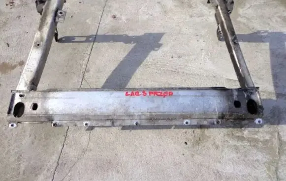 Renault Laguna III Front subframe