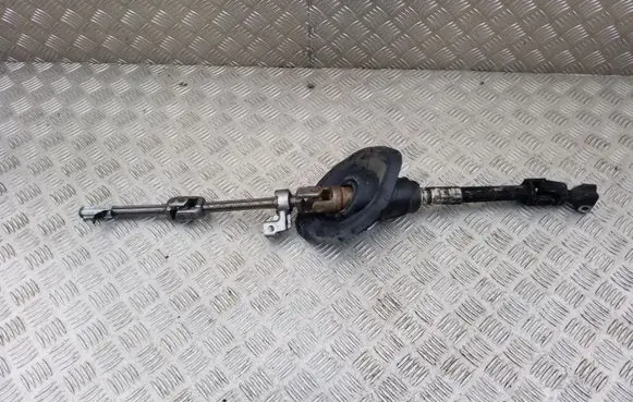 Volkswagen Touareg I Steering column universal joint