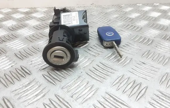 Fiat Stilo Ignition lock 0046701520