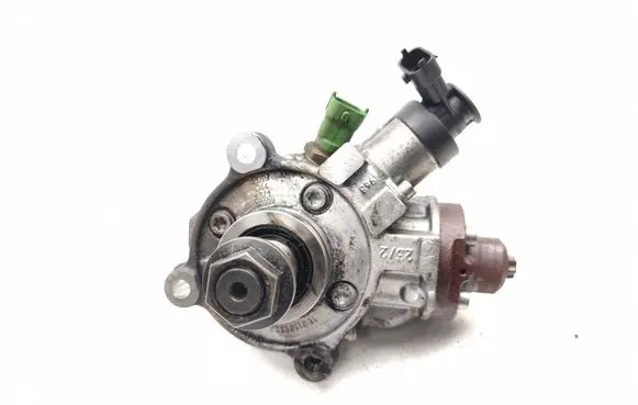 Jaguar F-Pace Fuel injection high pressure pump G4D39B395AB 0445010772