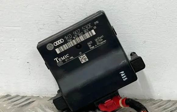 Seat Altea Gateway control module 1K0907530E 1K0907951
