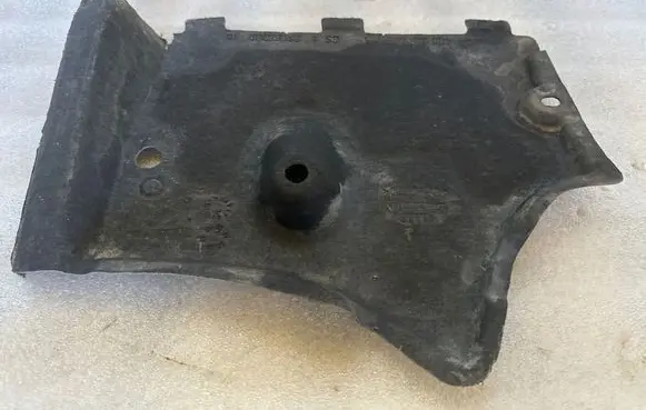 Audi A6 S6 C7 4G Front underbody cover/under tray 4G0825202A