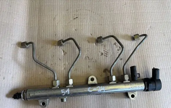 Jeep Cherokee Fuel main line pipe B445214750 0281002507 0261B04337