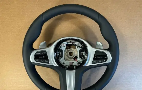BMW X7 G07 Steering wheel 32305A4B4A7