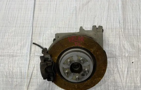 Land Rover Range Rover Velar Rear wheel hub spindle/knuckle 