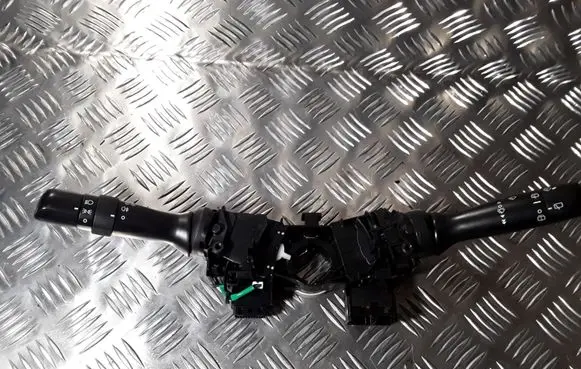 Toyota Aygo AB40 Wiper turn signal indicator stalk/switch 0H030 17J087