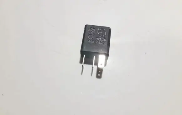 Fiat Multipla Other relay 46520421 70.30