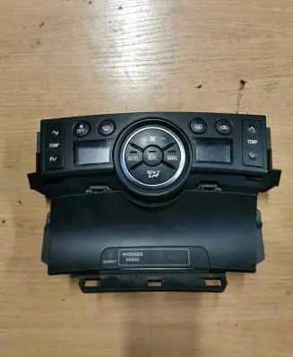 Toyota Verso Climate control unit 559000F110