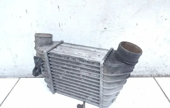 Audi TT Mk1 Intercooler radiator 8L9145805G