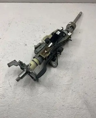 BMW 5 E60 E61 Steering wheel axle 6780876