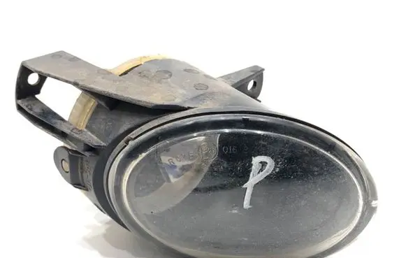 Volkswagen PASSAT B6 Front fog light
