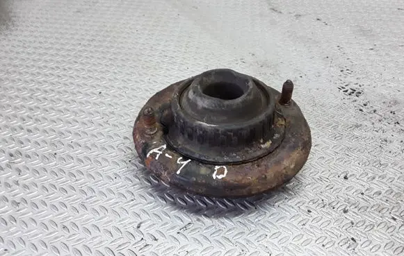 Audi A4 S4 B5 8D Front upper strut mount 