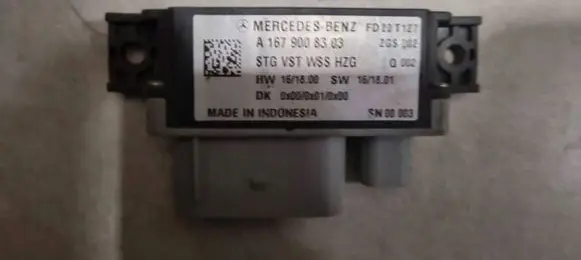 Mercedes-Benz C W205 Glow plug pre-heat relay A1679008303