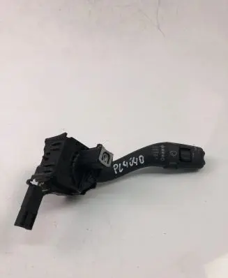 Audi A3 S3 8P Indicator stalk 8P0953519E