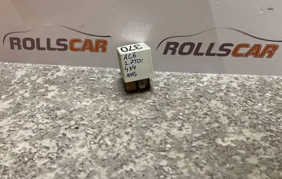 Audi A6 S6 C6 4F Other relay 8D0951253