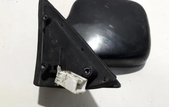 Isuzu Trooper Front door electric wing mirror e13010624