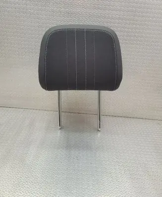 Volkswagen Passat Alltrack Front seat headrest 