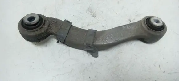 Rear control arm