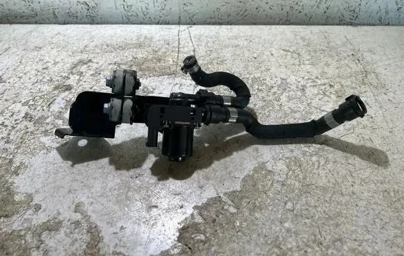 BMW 7 F01 F02 F03 F04 Other engine bay part 7578490