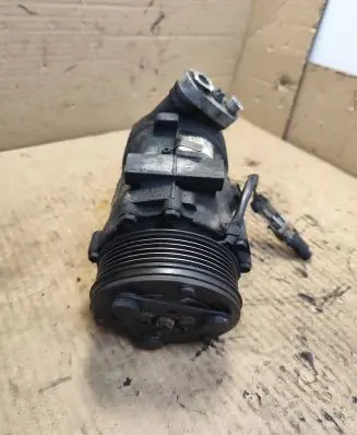 Opel Zafira A Air conditioning (A/C) compressor (pump) 09132922 08112001