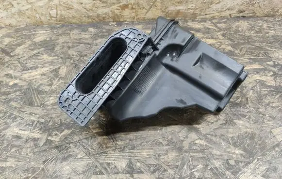 Citroen DS7 Crossback Intake resonator 9815787680