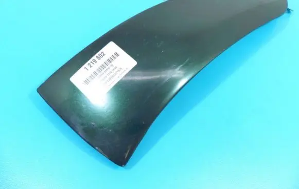 Headlight/headlamp mounting bracket
