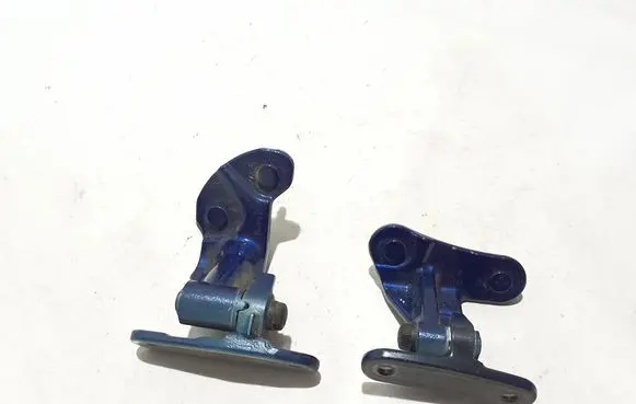 Mercedes-Benz GLE W167 Rear door upper hinge A1677304300