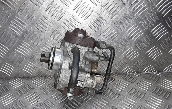 Mazda 6 Fuel injection high pressure pump R2AA13800