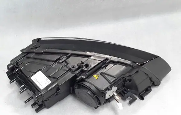 Audi A8 S8 D4 4H Headlight/headlamp 4H0941029AE