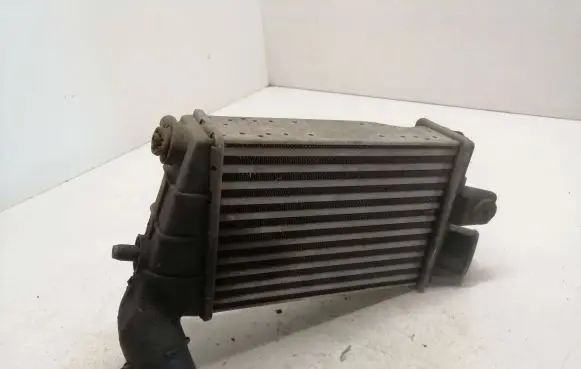 Alfa Romeo 147 Intercooler radiator 46744880 C530 1724301