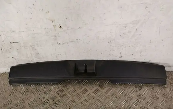 Subaru Outback (BS) Trunk/boot sill cover protection 95073AL000