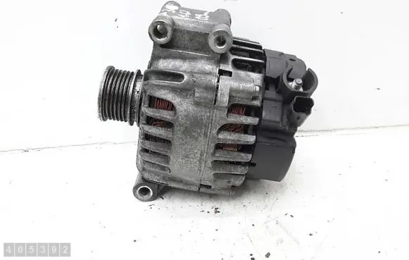 Peugeot 308 Generator/alternator V7576513